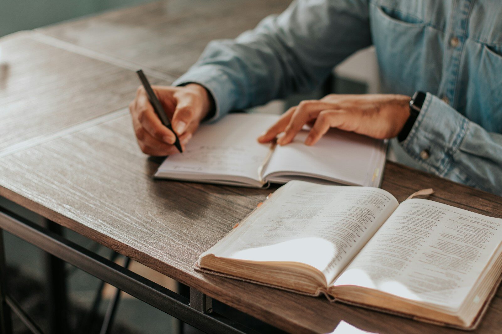 BIBLE STUDY GUIDE – FREE RESOURCE